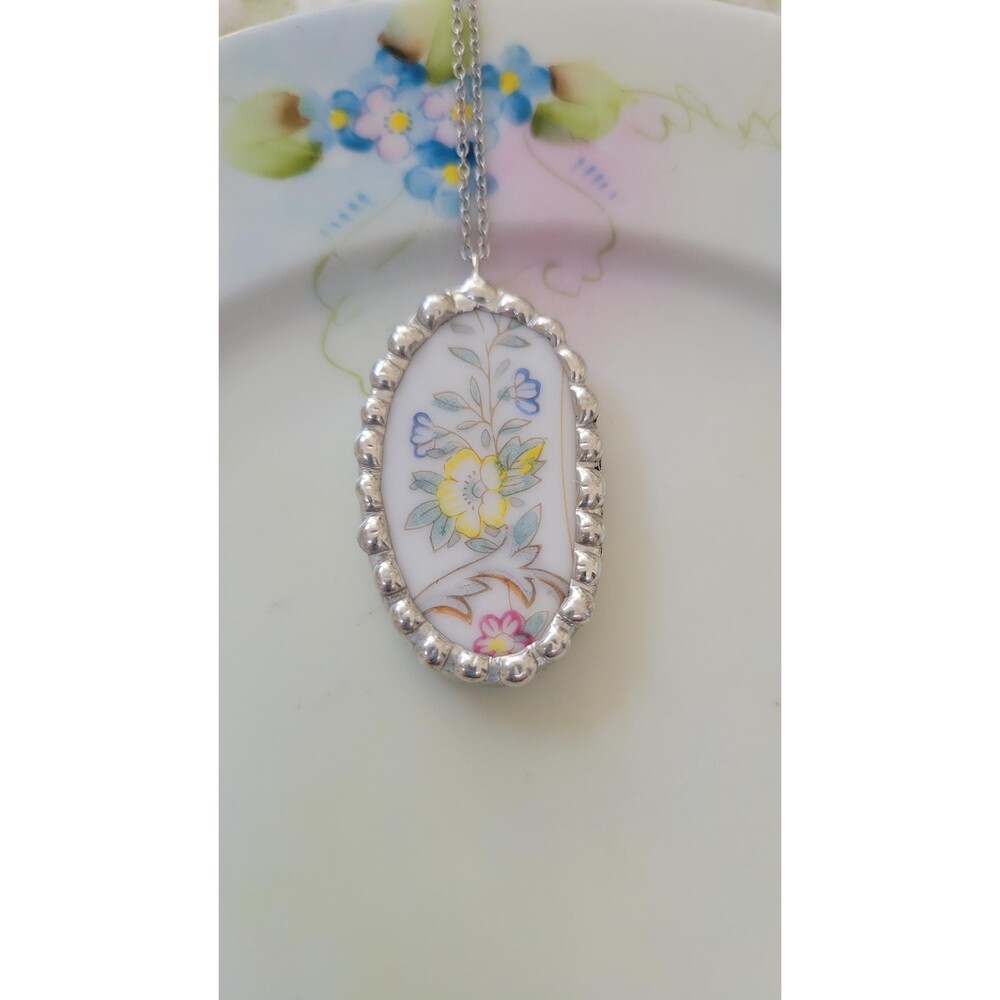 Broken China Necklace, Upcycled Porcelain Sweetheart Jewelry